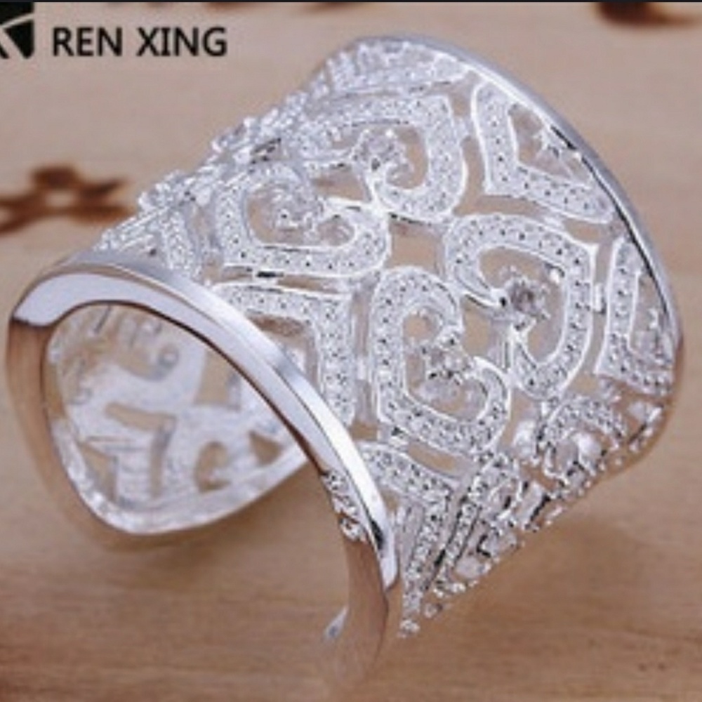 Adjustable Ring - Picture 3 of 8